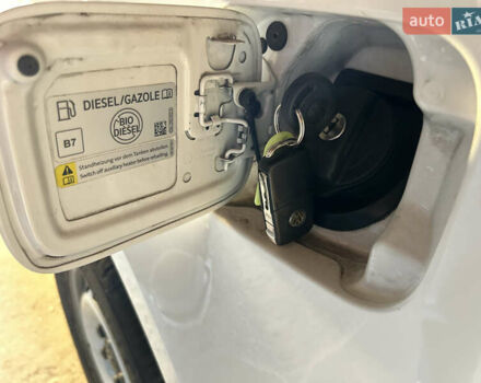 Белый Фольксваген Кадди, объемом двигателя 1.97 л и пробегом 108 тыс. км за 15300 $, фото 31 на Automoto.ua