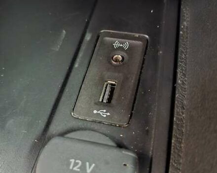 Білий Фольксваген Кадді, об'ємом двигуна 1.97 л та пробігом 265 тис. км за 10500 $, фото 7 на Automoto.ua