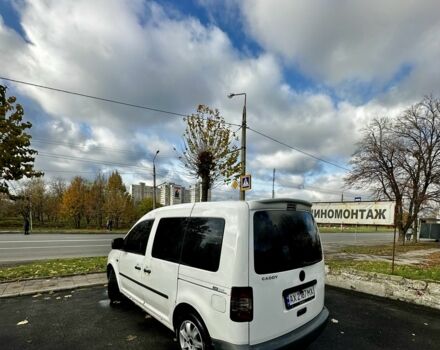 Білий Фольксваген Кадді, об'ємом двигуна 1.6 л та пробігом 295 тис. км за 4200 $, фото 6 на Automoto.ua