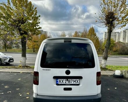Білий Фольксваген Кадді, об'ємом двигуна 1.6 л та пробігом 295 тис. км за 4200 $, фото 2 на Automoto.ua