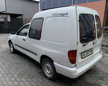 Белый Фольксваген Кадди, объемом двигателя 1.4 л и пробегом 300 тыс. км за 1650 $, фото 1 на Automoto.ua
