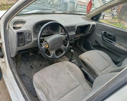 Белый Фольксваген Кадди, объемом двигателя 1.9 л и пробегом 286 тыс. км за 1000 $, фото 4 на Automoto.ua