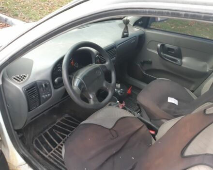 Белый Фольксваген Кадди, объемом двигателя 1.4 л и пробегом 400 тыс. км за 650 $, фото 5 на Automoto.ua