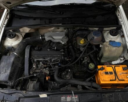 Белый Фольксваген Кадди, объемом двигателя 1.9 л и пробегом 270 тыс. км за 1350 $, фото 7 на Automoto.ua