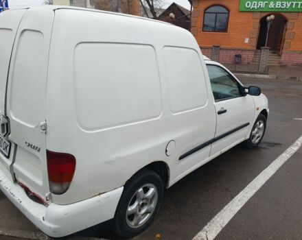 Белый Фольксваген Кадди, объемом двигателя 1.9 л и пробегом 209 тыс. км за 1200 $, фото 4 на Automoto.ua