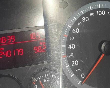 Белый Фольксваген Кадди, объемом двигателя 1.4 л и пробегом 257 тыс. км за 3950 $, фото 10 на Automoto.ua