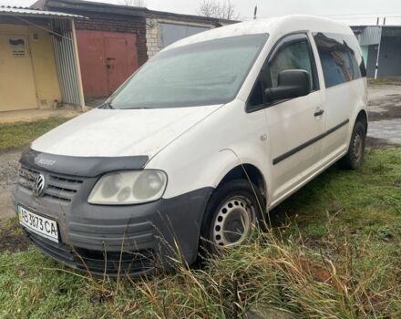 Белый Фольксваген Кадди, объемом двигателя 2 л и пробегом 300 тыс. км за 3700 $, фото 2 на Automoto.ua