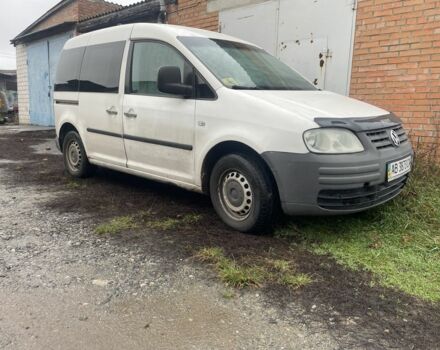 Белый Фольксваген Кадди, объемом двигателя 2 л и пробегом 300 тыс. км за 3700 $, фото 1 на Automoto.ua