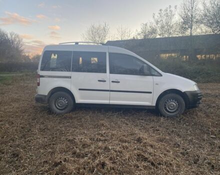 Белый Фольксваген Кадди, объемом двигателя 0 л и пробегом 305 тыс. км за 5500 $, фото 3 на Automoto.ua