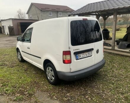 Белый Фольксваген Кадди, объемом двигателя 2 л и пробегом 300 тыс. км за 3500 $, фото 3 на Automoto.ua