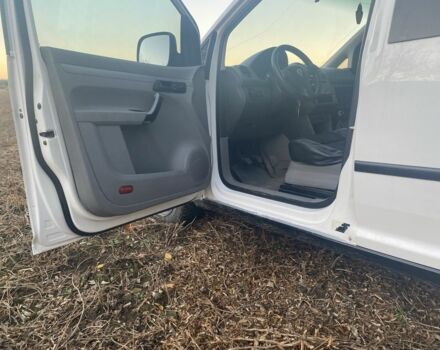 Белый Фольксваген Кадди, объемом двигателя 0 л и пробегом 305 тыс. км за 5500 $, фото 4 на Automoto.ua