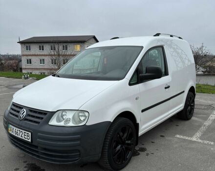 Белый Фольксваген Кадди, объемом двигателя 2 л и пробегом 280 тыс. км за 5000 $, фото 1 на Automoto.ua