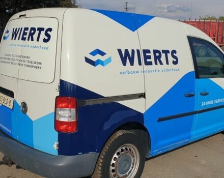 Белый Фольксваген Кадди, объемом двигателя 2 л и пробегом 198 тыс. км за 3198 $, фото 2 на Automoto.ua