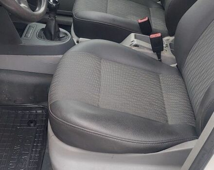 Білий Фольксваген Кадді, об'ємом двигуна 2 л та пробігом 334 тис. км за 4250 $, фото 5 на Automoto.ua