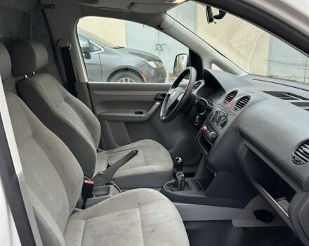 Белый Фольксваген Кадди, объемом двигателя 1.9 л и пробегом 330 тыс. км за 2700 $, фото 6 на Automoto.ua