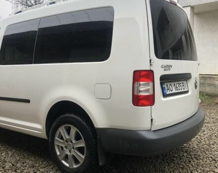 Белый Фольксваген Кадди, объемом двигателя 1.9 л и пробегом 343 тыс. км за 6800 $, фото 1 на Automoto.ua