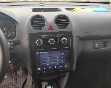 Фольксваген Кадди 2010 в Харькове на Automoto.ua Белый Фольксваген Кадди, объемом двигателя 1.6 л и пробегом 237 тыс. км за 6399 $, фото 15 на Automoto.ua