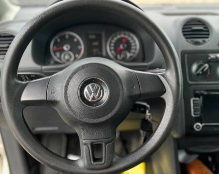 Белый Фольксваген Кадди, объемом двигателя 1.6 л и пробегом 391 тыс. км за 7200 $, фото 14 на Automoto.ua