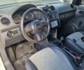 Белый Фольксваген Кадди, объемом двигателя 1.6 л и пробегом 270 тыс. км за 7300 $, фото 3 на Automoto.ua