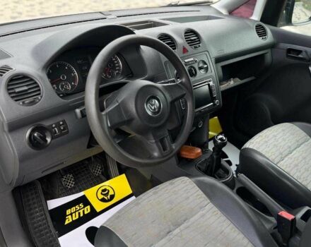 Белый Фольксваген Кадди, объемом двигателя 1.6 л и пробегом 391 тыс. км за 7200 $, фото 11 на Automoto.ua