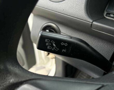 Белый Фольксваген Кадди, объемом двигателя 1.6 л и пробегом 391 тыс. км за 7200 $, фото 15 на Automoto.ua