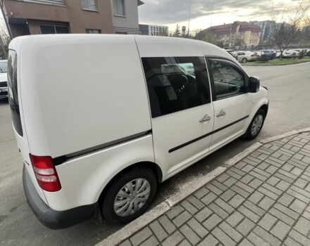 Белый Фольксваген Кадди, объемом двигателя 1.6 л и пробегом 233 тыс. км за 5900 $, фото 5 на Automoto.ua