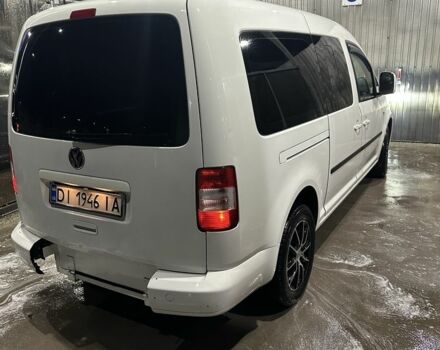 Білий Фольксваген Кадді, об'ємом двигуна 1.6 л та пробігом 245 тис. км за 8400 $, фото 4 на Automoto.ua