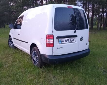 Белый Фольксваген Кадди, объемом двигателя 1.6 л и пробегом 232 тыс. км за 5600 $, фото 3 на Automoto.ua