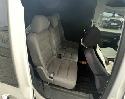 Белый Фольксваген Кадди, объемом двигателя 1.6 л и пробегом 233 тыс. км за 5900 $, фото 4 на Automoto.ua