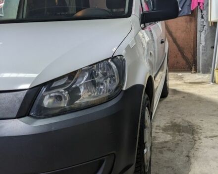 Білий Фольксваген Кадді, об'ємом двигуна 1.2 л та пробігом 265 тис. км за 5300 $, фото 4 на Automoto.ua