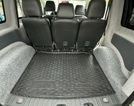 Белый Фольксваген Кадди, объемом двигателя 1.2 л и пробегом 145 тыс. км за 8300 $, фото 19 на Automoto.ua