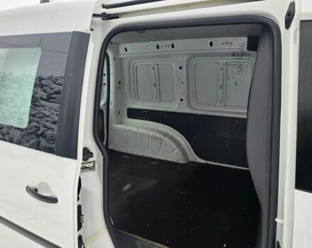 Білий Фольксваген Кадді, об'ємом двигуна 0 л та пробігом 166 тис. км за 9000 $, фото 13 на Automoto.ua