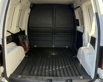 Белый Фольксваген Кадди, объемом двигателя 1.6 л и пробегом 206 тыс. км за 9249 $, фото 21 на Automoto.ua