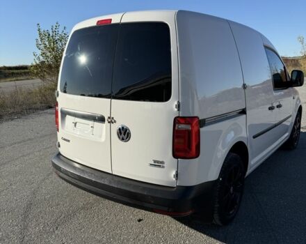 Белый Фольксваген Кадди, объемом двигателя 1.6 л и пробегом 206 тыс. км за 9249 $, фото 11 на Automoto.ua