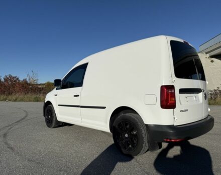 Белый Фольксваген Кадди, объемом двигателя 1.6 л и пробегом 206 тыс. км за 9249 $, фото 1 на Automoto.ua