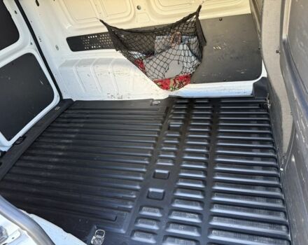 Белый Фольксваген Кадди, объемом двигателя 1.6 л и пробегом 206 тыс. км за 9249 $, фото 22 на Automoto.ua