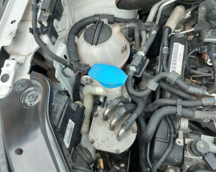 Білий Фольксваген Кадді, об'ємом двигуна 2 л та пробігом 188 тис. км за 11399 $, фото 7 на Automoto.ua