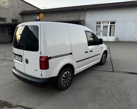 Белый Фольксваген Кадди, объемом двигателя 1.6 л и пробегом 217 тыс. км за 9900 $, фото 6 на Automoto.ua