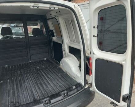 Білий Фольксваген Кадді, об'ємом двигуна 2 л та пробігом 188 тис. км за 11399 $, фото 11 на Automoto.ua