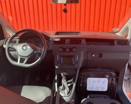 Белый Фольксваген Кадди, объемом двигателя 2 л и пробегом 141 тыс. км за 15600 $, фото 15 на Automoto.ua