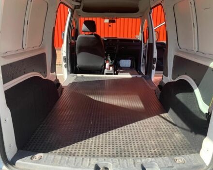 Белый Фольксваген Кадди, объемом двигателя 2 л и пробегом 141 тыс. км за 15600 $, фото 11 на Automoto.ua