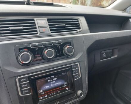 Білий Фольксваген Кадді, об'ємом двигуна 2 л та пробігом 188 тис. км за 11399 $, фото 3 на Automoto.ua