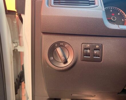 Белый Фольксваген Кадди, объемом двигателя 2 л и пробегом 141 тыс. км за 15600 $, фото 19 на Automoto.ua