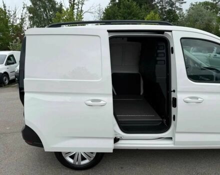 Белый Фольксваген Кадди, объемом двигателя 2 л и пробегом 11 тыс. км за 12000 $, фото 12 на Automoto.ua