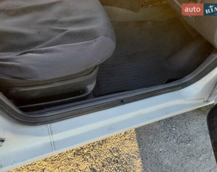 Білий Фольксваген Кадді, об'ємом двигуна 1.39 л та пробігом 210 тис. км за 1750 $, фото 11 на Automoto.ua