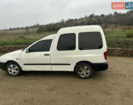 Белый Фольксваген Кадди, объемом двигателя 1.9 л и пробегом 256 тыс. км за 2600 $, фото 1 на Automoto.ua