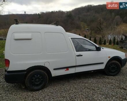 Білий Фольксваген Кадді, об'ємом двигуна 1.39 л та пробігом 260 тис. км за 1800 $, фото 1 на Automoto.ua