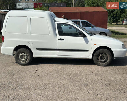 Белый Фольксваген Кадди, объемом двигателя 1.9 л и пробегом 200 тыс. км за 2400 $, фото 4 на Automoto.ua
