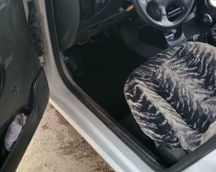 Белый Фольксваген Кадди, объемом двигателя 1.9 л и пробегом 236 тыс. км за 2700 $, фото 8 на Automoto.ua