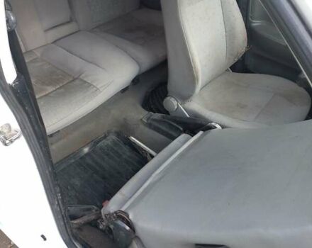 Белый Фольксваген Кадди, объемом двигателя 1.39 л и пробегом 285 тыс. км за 1900 $, фото 3 на Automoto.ua